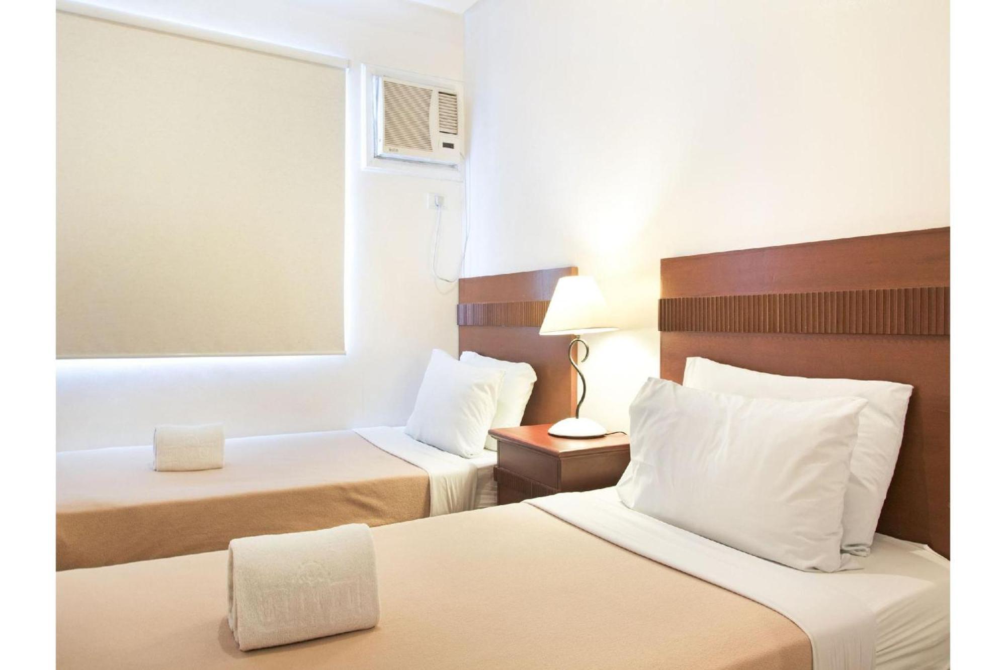 Townhouse Oak Avitel Hotel Near Osmena Highway, Pnr Pasay Station, Metro Manila Makati City Zewnętrze zdjęcie